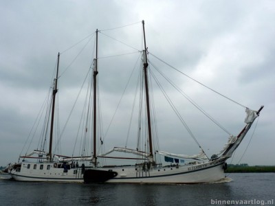 elizabeth319052013.jpg