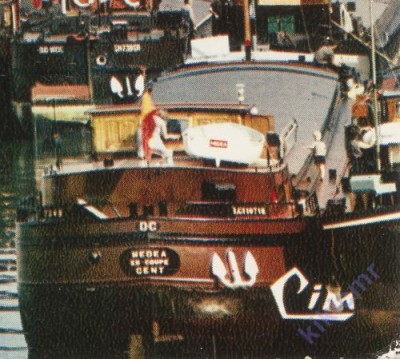 Lyon (69 Rhône) - La Saône et ses péniches - Pont du Change (3) (red).jpg