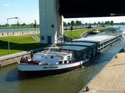 mira-daruda-3-02-06-2013.jpg (108.76 Kio) Vu 1442 fois mira-daruda-3-02-06-2013.jpg