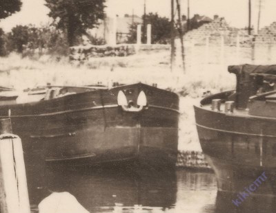 Montceau-les-Mines (S.-et-L.) - Canal du Centre - Garage de bateaux (3) (Copier) (2).jpg