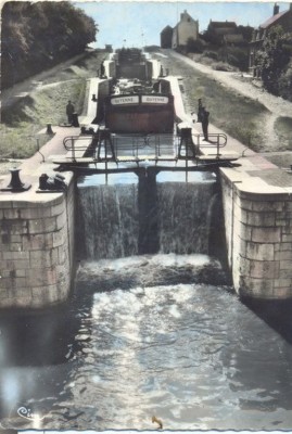 Arques ...Guyenne TANKERS (Copier) (Copier).jpg (109.5 Kio) Vu 858 fois Arques ...Guyenne TANKERS (Copier) (Copier).jpg