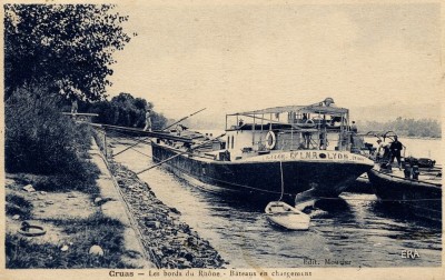 Cruas... (Copier) (Copier).jpg