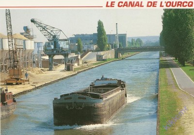 Bondy - Bobigny - Aulnay (Seine-Saint-Denis) - Le canal de l'Ourcq (1) (Copier).jpg