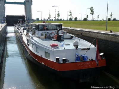 ikm3.jpg (84.6 Kio) Vu 1500 fois ikm3.jpg