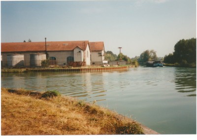 Conde-sur-Marne 1994.jpg (81.21 Kio) Vu 2888 fois Conde-sur-Marne 1994.jpg