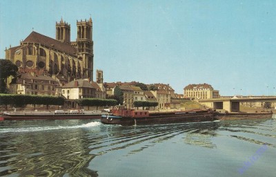 Mantes-la-Jolie (Yvelines 78) - La Seine et la collégiale Notre-Dame (Copier).jpg