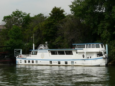 les tournesols-ba.JPG (482.21 Kio) Vu 2947 fois les tournesols-ba.JPG