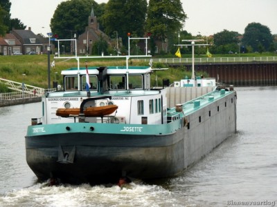 josette-4-12-07-2013.jpg (190.67 Kio) Vu 1773 fois josette-4-12-07-2013.jpg