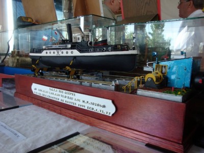 1049038_529868470395768_2080835645_o (640x480).jpg (214.43 Kio) Vu 2381 fois 1049038_529868470395768_2080835645_o (640x480).jpg