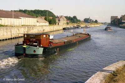 VM L 8736 F (9).jpg