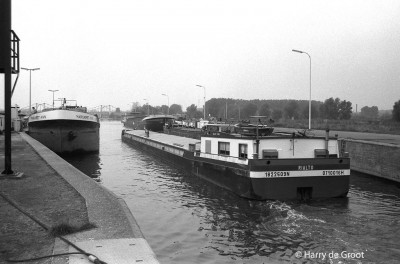Rialto 01822509 (2).jpg (138.96 Kio) Vu 7039 fois Rialto 01822509 (2).jpg