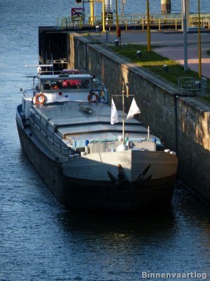 mira-sanro-1-06-09-2013.jpg