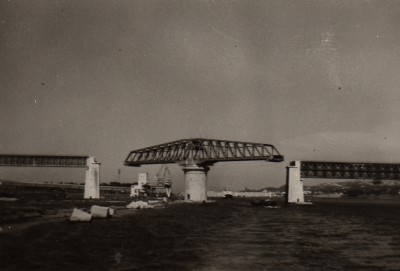 p ort de bouc pont de caronte  .jpg