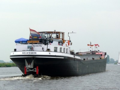 a5-stormvogel-3-20-06-2013.jpg