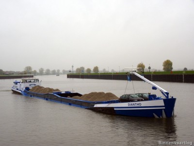 Diantho-6-06-11-2013.jpg