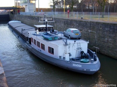 Edjosa-2-28-02-2005-sluis-weurt.jpg (200.29 Kio) Vu 6289 fois Edjosa-2-28-02-2005-sluis-weurt.jpg