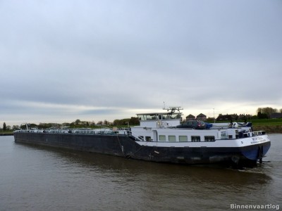 mistral-10-11-11-2013.jpg