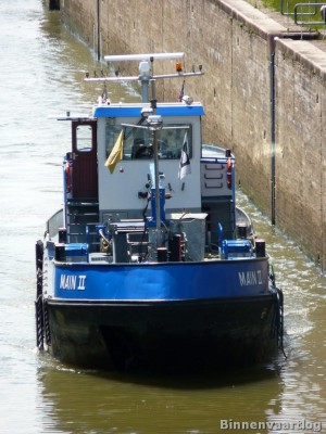 main-II-5-27-05-2013.jpg (140.48 Kio) Vu 4140 fois main-II-5-27-05-2013.jpg