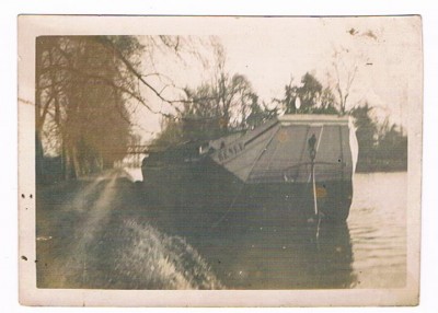 002.jpg (54.92 Kio) Vu 2294 fois 002.jpg