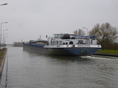 P1110729NOCHT.jpg