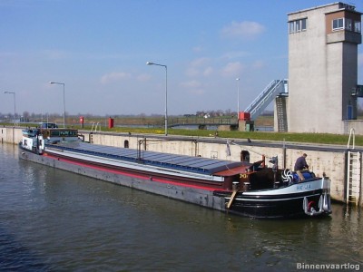 HE-JA%~2.JPG (181.79 Kio) Vu 1662 fois HE-JA%~2.JPG