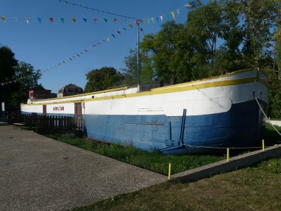 ajjy-3-tr.JPG
