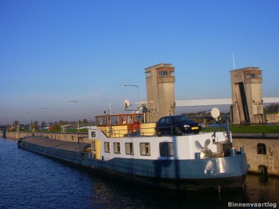 a20-Ontario-3-19-10-2005.jpg
