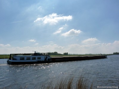 johanna-3-21-05-2010-aldhof.jpg (137.16 Kio) Vu 4340 fois johanna-3-21-05-2010-aldhof.jpg