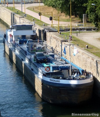 prinsenland-1-06-09-2013.jpg (204.98 Kio) Vu 1670 fois prinsenland-1-06-09-2013.jpg