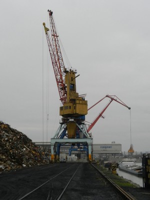 Budapest port (5).JPG (277.15 Kio) Vu 2316 fois Budapest port (5).JPG