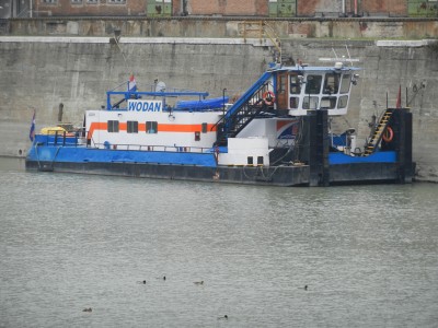 WODAN pousseur.JPG (385.65 Kio) Vu 1497 fois WODAN pousseur.JPG