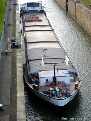 Bangga-4-13-01-2014.jpg (148.62 Kio) Vu 5934 fois Bangga-4-13-01-2014.jpg