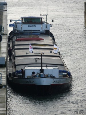 Bangga-2-13-01-2014.jpg (146.67 Kio) Vu 5933 fois Bangga-2-13-01-2014.jpg