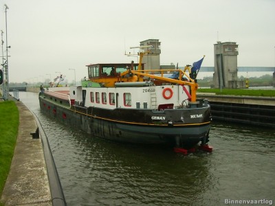 Geran-10-16-04-2005.jpg