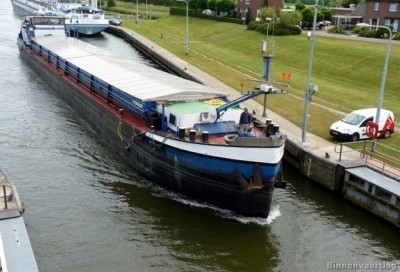 b8e3e2d7e0e565afd2a9f32de72720da.jpg (93.75 Kio) Vu 1660 fois b8e3e2d7e0e565afd2a9f32de72720da.jpg