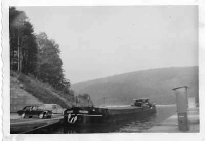 péniches 007.jpg (49.99 Kio) Vu 3317 fois péniches 007.jpg