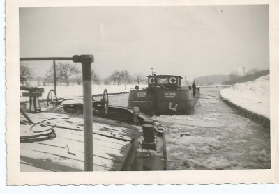 péniches 009.jpg (69.45 Kio) Vu 3317 fois péniches 009.jpg