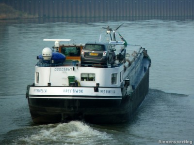 Petronella-5-05-03-2014.jpg (155.93 Kio) Vu 2006 fois Petronella-5-05-03-2014.jpg