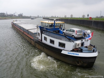 Douwina-9-18-03-2014.jpg (214.79 Kio) Vu 925 fois Douwina-9-18-03-2014.jpg