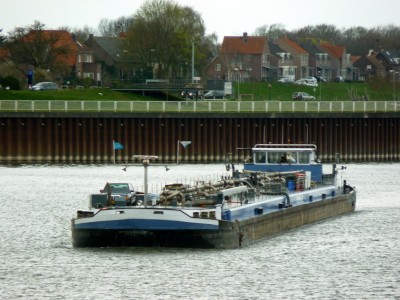 Pasar-2-22-03-2014.JPG