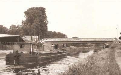 Commercy - Le canal (3) (Copier).jpg