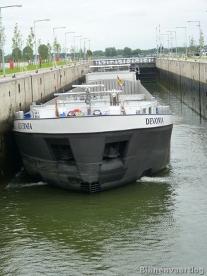 devonia-2-30-07-2011.jpg (145 Kio) Vu 1480 fois devonia-2-30-07-2011.jpg