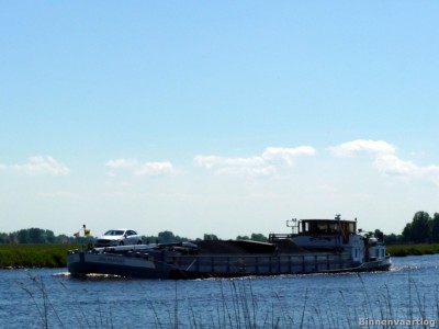 Polarstern-1-06-06-2014.jpg (116.18 Kio) Vu 1734 fois Polarstern-1-06-06-2014.jpg