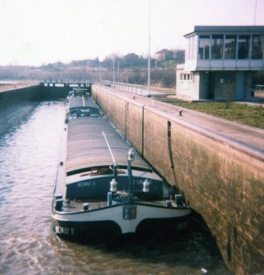 img195.jpg