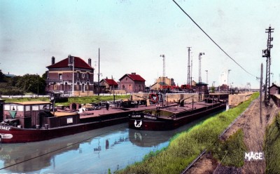 CASABLANCA.jpg (286.84 Kio) Vu 6306 fois CASABLANCA.jpg