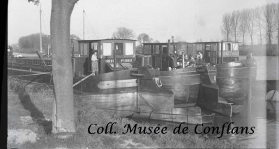 Brest+Cherbourg+Girouette@mus-conflans.jpg (120.32 Kio) Vu 20698 fois Brest+Cherbourg+Girouette@mus-conflans.jpg