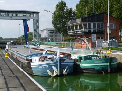 023.JPG (190.88 Kio) Vu 2940 fois 023.JPG