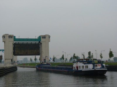 2.jpg (41.74 Kio) Vu 1117 fois 2.jpg