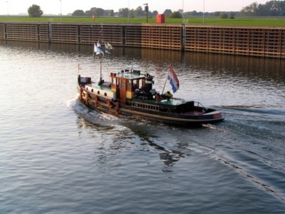 maasstroom318092008.jpg