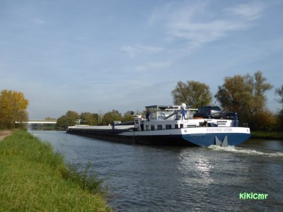 P1050327 (Copier).JPG
